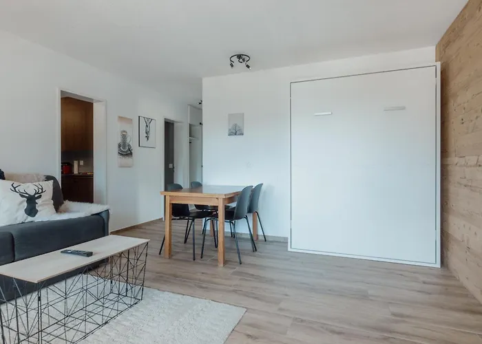 Avec Vue Majestueuse Sur Les Montagnes Apartman
