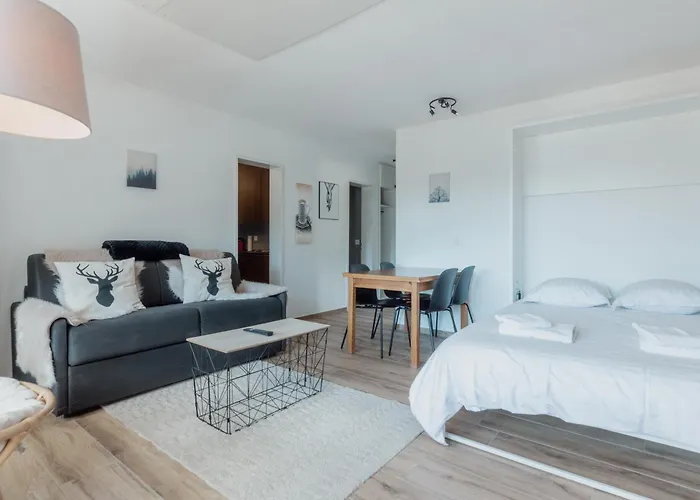 Avec Vue Majestueuse Sur Les Montagnes Apartment